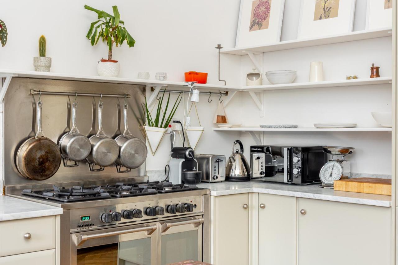 Stunning 2br Wpatio In Dalston, 2 Min To Tube Apartamento